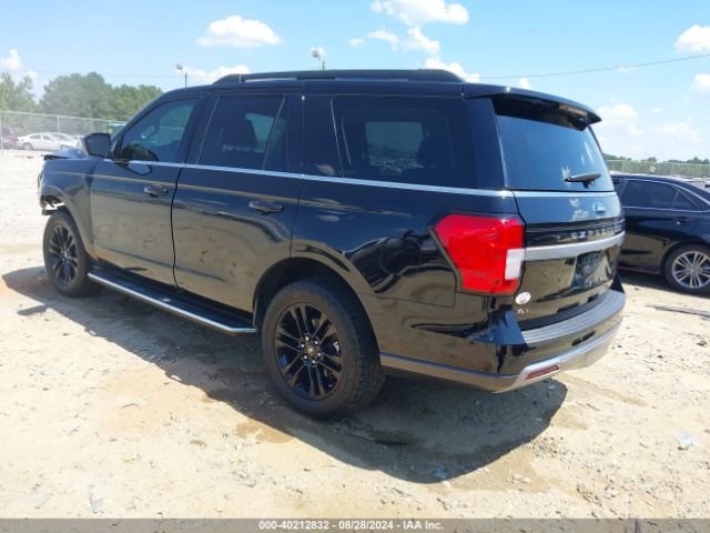 1FMJU1HT2NEA13951 Ford Expedition Xlt
