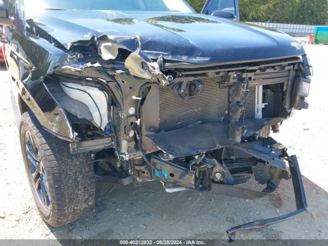 1FMJU1HT2NEA13951 Ford Expedition Xlt