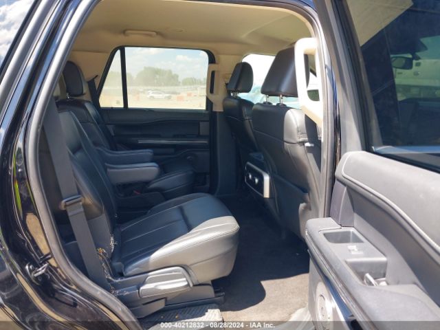 1FMJU1HT2NEA13951 Ford Expedition Xlt