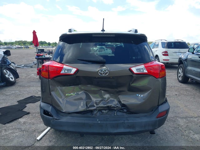 Toyota Rav4 Xle 2015 2T3WFREV2FW189899 Image 16