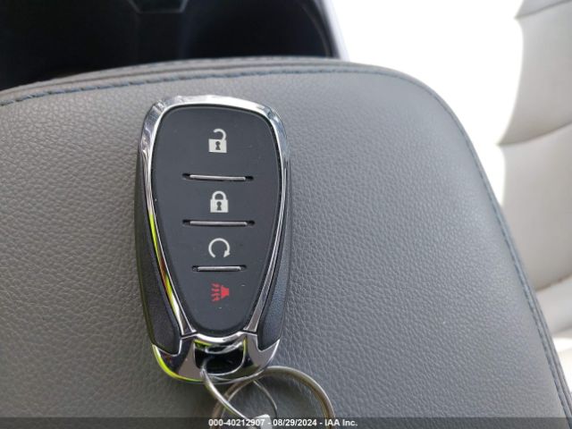 1G1RA6S58JU158900 Chevrolet VOLT LT