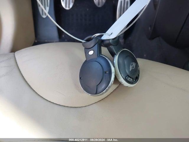 2009 MINI COOPER S CLUBMAN WMWMM335X9TP74540 Photo 10