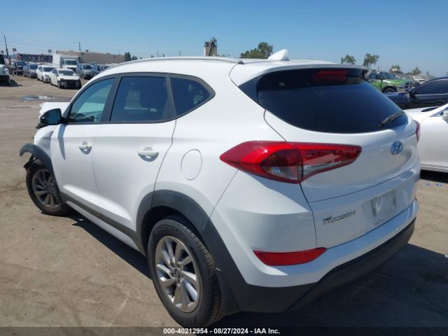 KM8J33A49JU817102 Hyundai TUCSON SEL