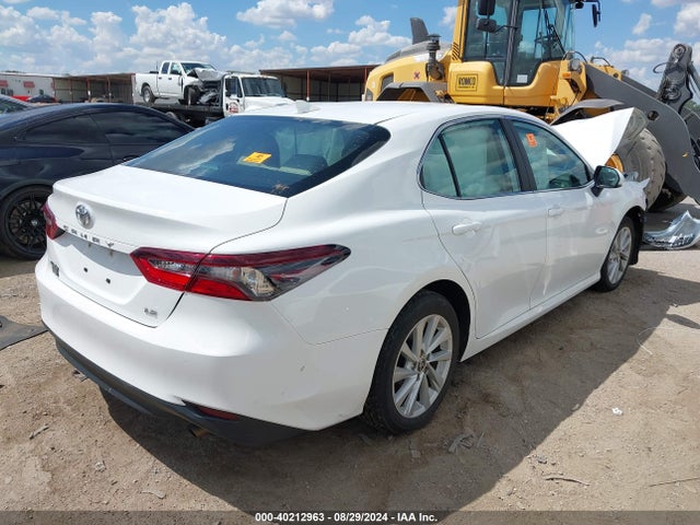 Toyota CAMRY LE 2021 4T1C11AK8MU464826 Image 4