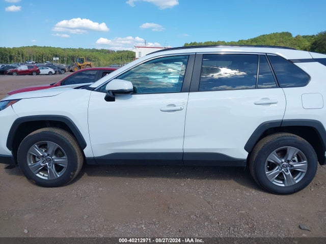 Toyota Rav4 Xle 2023 2T3W1RFV1PW294268 Image 14