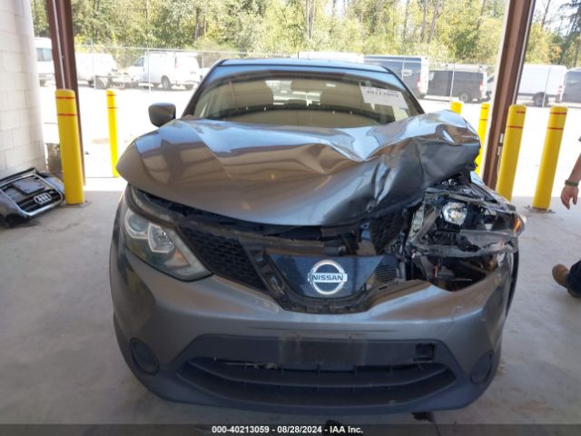 JN1BJ1CR8KW340988 Nissan Rogue Sport S