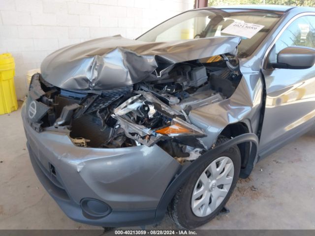 JN1BJ1CR8KW340988 Nissan Rogue Sport S