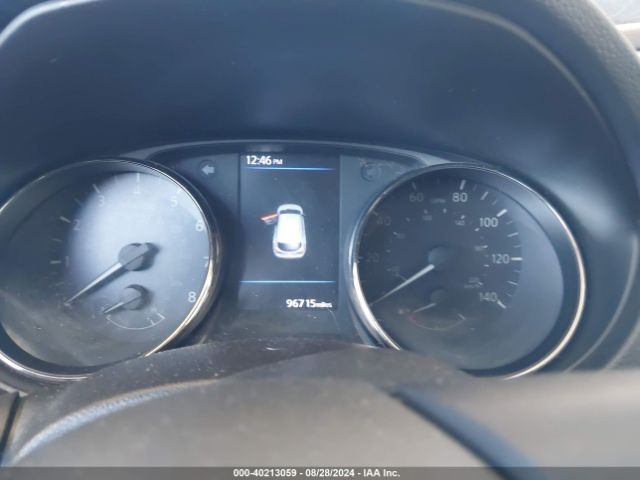JN1BJ1CR8KW340988 Nissan Rogue Sport S
