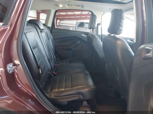 1FMCU9J9XJUB61366 Ford Escape Titanium