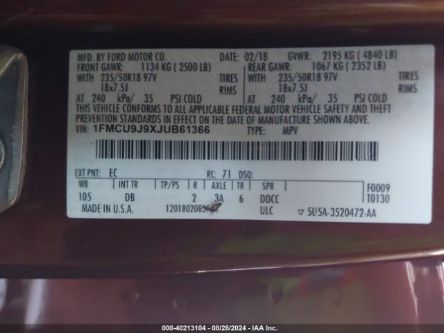 1FMCU9J9XJUB61366 Ford Escape Titanium