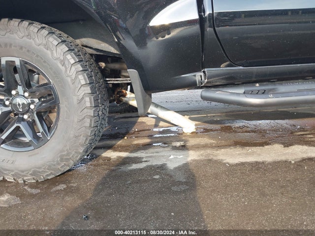 1GCPYFED7KZ137201 Chevrolet Silverado 1500 Lt Trail Boss