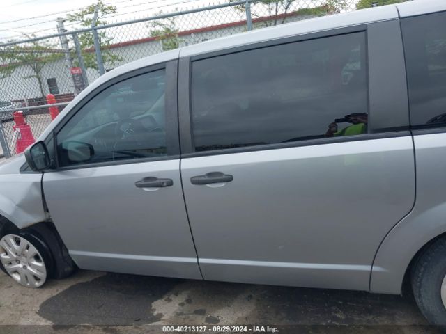 2C4RDGBG7KR641590 Dodge Grand Caravan Se