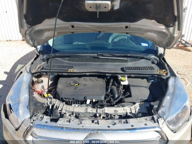 1FMCU9GD8JUD42140 Ford ESCAPE SE