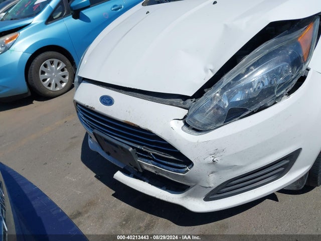 Ford FIESTA SE 2018 3FADP4EJ6JM101120 Image 12