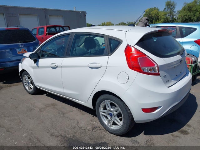 Ford FIESTA SE 2018 3FADP4EJ6JM101120 Image 3
