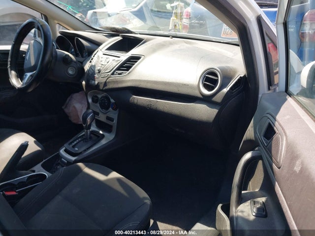 Ford FIESTA SE 2018 3FADP4EJ6JM101120 Image 5