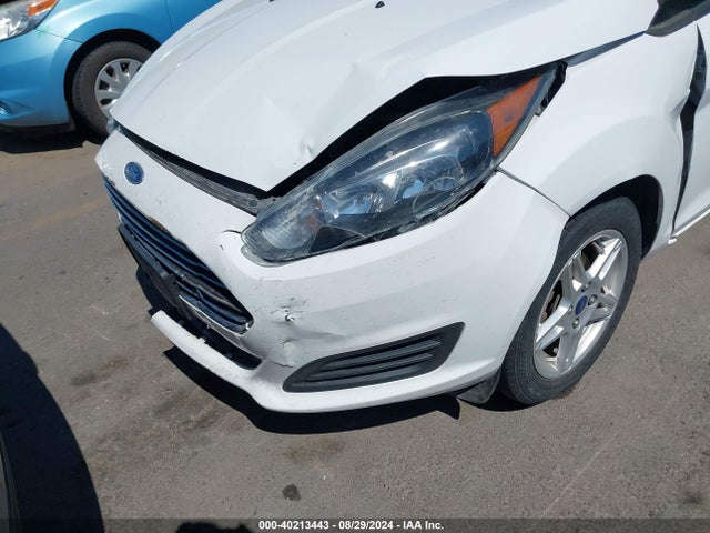 Ford FIESTA SE 2018 3FADP4EJ6JM101120 Image 6