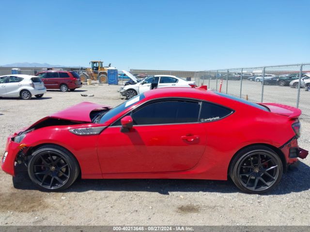 JF1ZNAA18G8703305 Scion FR-S