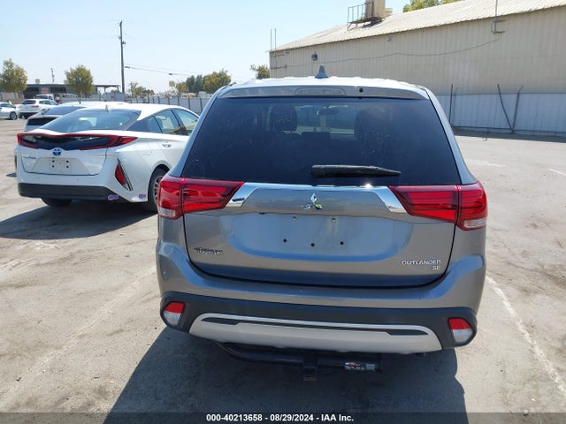 Mitsubishi Outlander Se 2019 JA4AD3A32KZ046599 Image 16