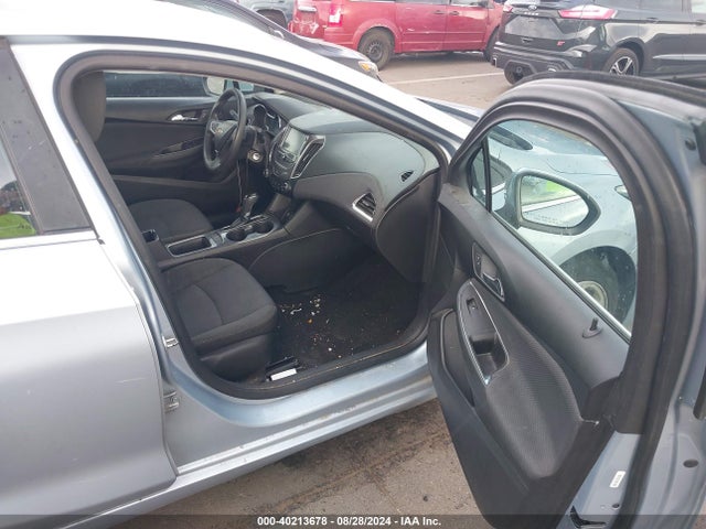 2018 Chevrolet Cruze Lt Auto მანქანა იყიდება აუქციონზე, vin: 1G1BE5SM1J7172868, აუქციონის ნომერი: 40213678