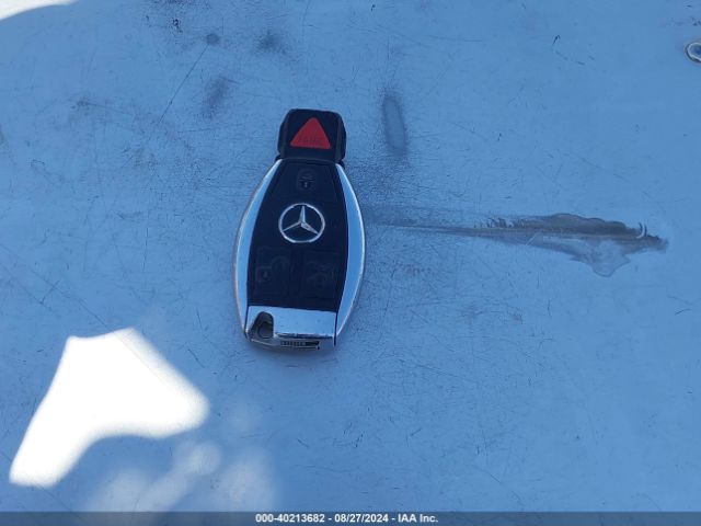 WDDWJ4KB3HF325771 Mercedes-Benz C 300 4matic