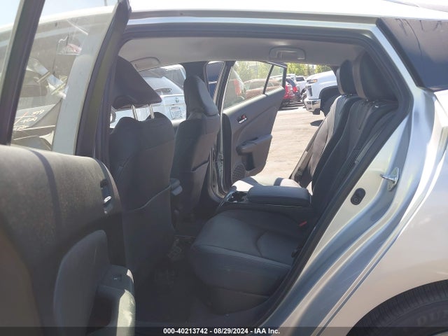 Toyota Prius Prime Premium 2017 JTDKARFP4H3061733 Image 8