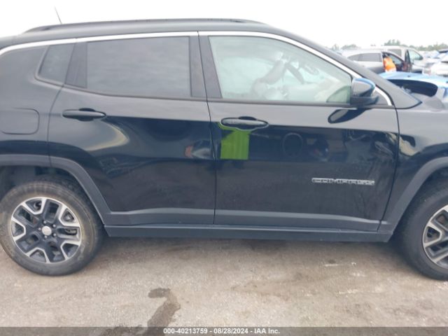 3C4NJDBB0NT118116 Jeep Compass Latitude 4x4