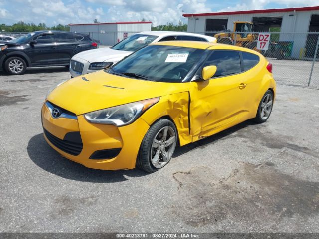 KMHTC6AD9EU194788 Hyundai Veloster Base W/black