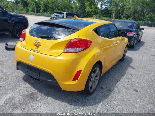 KMHTC6AD9EU194788 Hyundai Veloster Base W/black