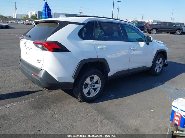 2T3P1RFV5LW100484 Toyota Rav4 Xle
