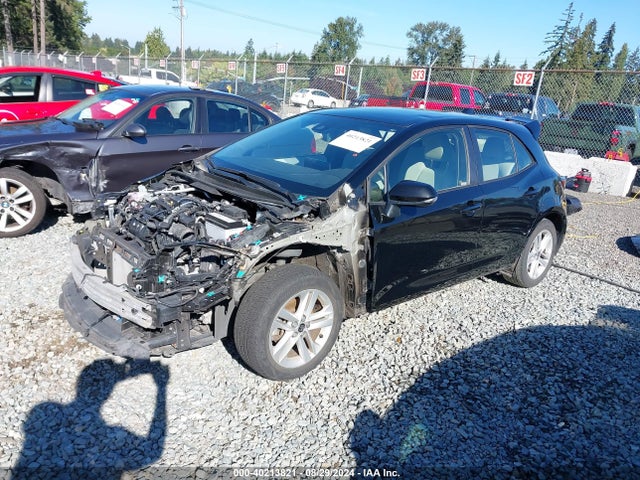 Toyota COROLLA SE 2019 JTNK4RBE6K3050862 Image 2