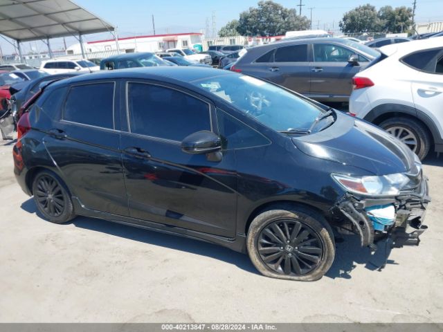3HGGK5G61JM704286 Honda Fit Sport