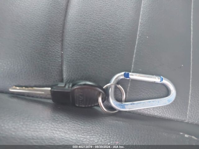 1C6RR7KG7GS157871 RAM 1500 Tradesman