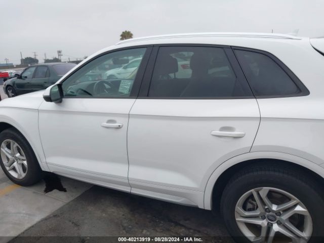 WA1ANAFY2J2019643 Audi Q5 2.0t Premium/2.0t Tech Premium