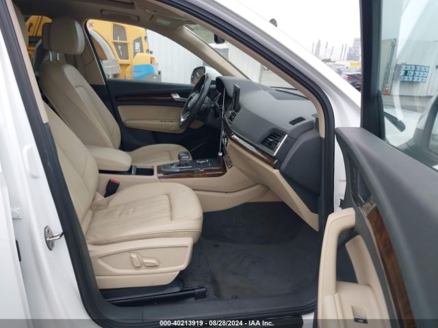 WA1ANAFY2J2019643 Audi Q5 2.0t Premium/2.0t Tech Premium
