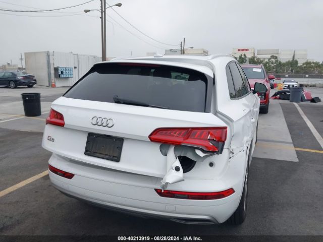 WA1ANAFY2J2019643 Audi Q5 2.0t Premium/2.0t Tech Premium