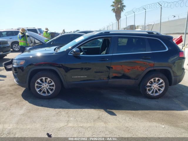 1C4PJMCX4KD306609 Jeep Cherokee Latitude 4x4