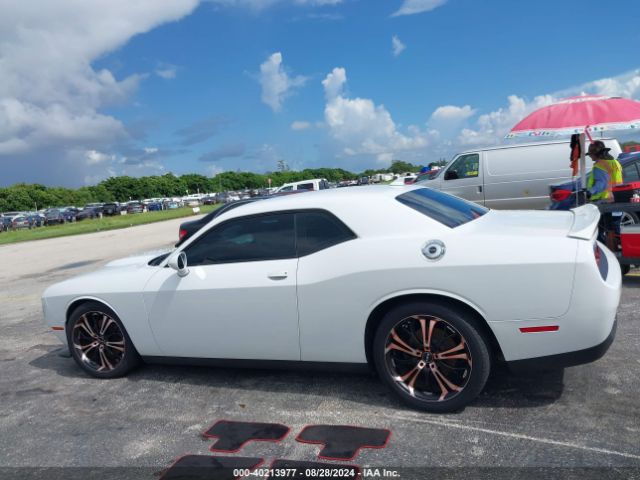 2C3CDZJG9KH571166 Dodge Challenger Gt
