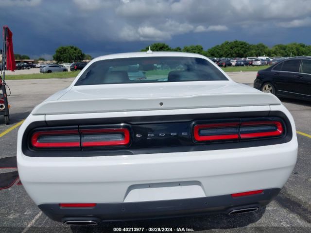 2C3CDZJG9KH571166 Dodge Challenger Gt
