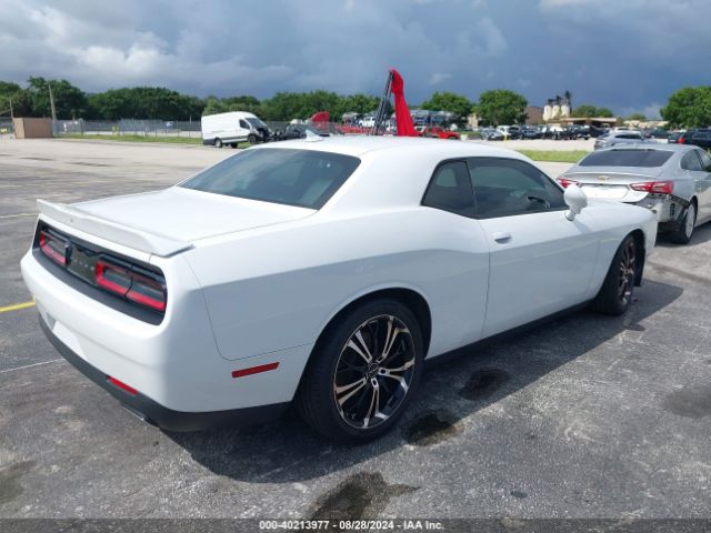 2C3CDZJG9KH571166 Dodge Challenger Gt