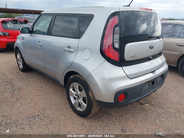 KIA Soul 2017 KNDJN2A28H7450788 Image 3