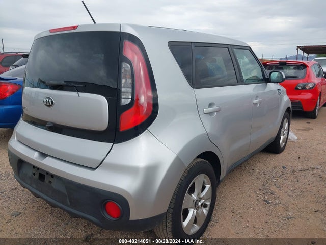 KIA Soul 2017 KNDJN2A28H7450788 Image 4