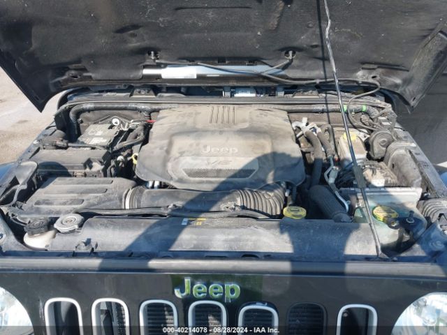 1C4HJWEG7JL893843 Jeep Wrangler Jk Unlimited Sahara