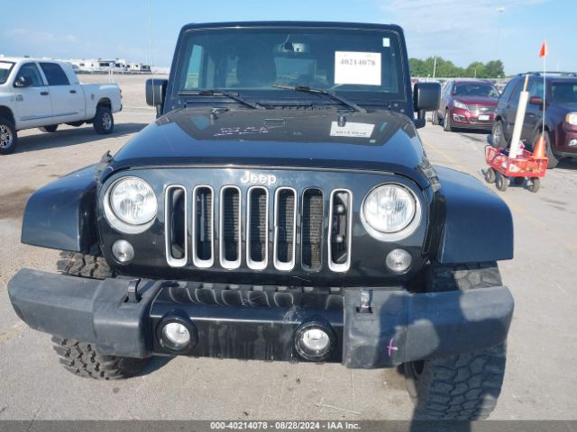 1C4HJWEG7JL893843 Jeep Wrangler Jk Unlimited Sahara