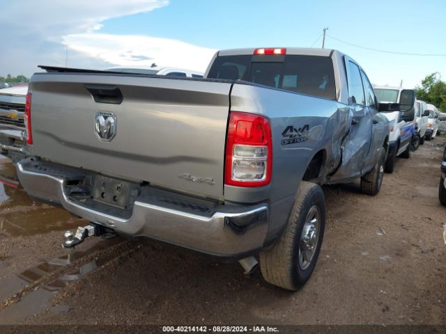 3C6UR5CJ3NG326667 RAM 2500 Tradesman  4x4 6'4 Box