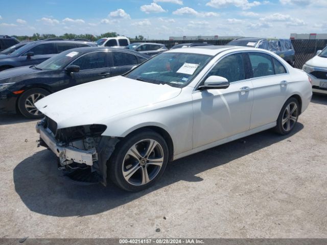WDDZF4KB6JA330447 Mercedes-Benz E 300 4matic
