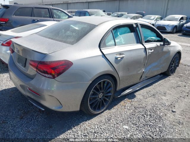 WDD3G4EBXLW039745 Mercedes-Benz A 220