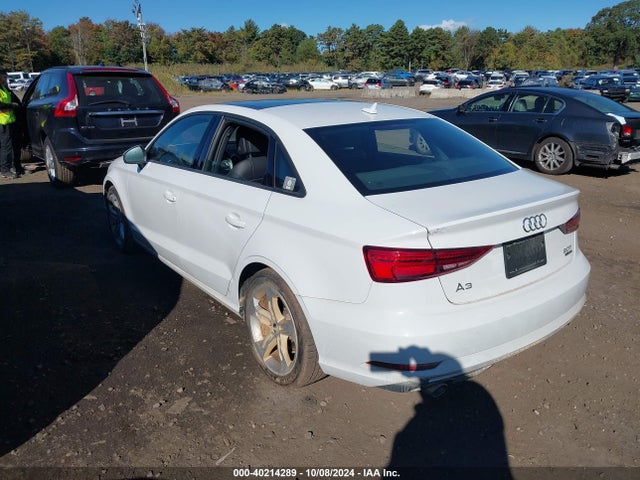 WAUB8GFF6J1018016 Audi A3 2.0t Premium