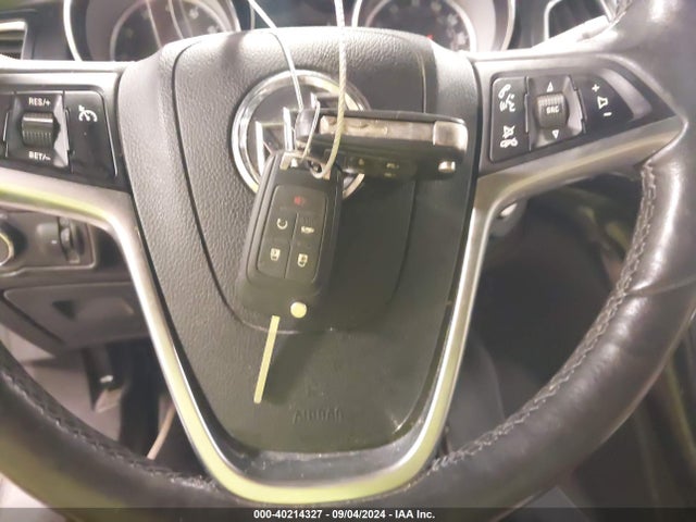 W04WT3N52GG129778 Buick Cascada Premium