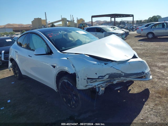 2022 TESLA MODEL Y 7SAYGDEE8NF363362 Photo 0
